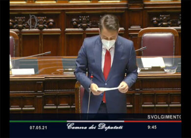 Camera, lo stile conciliante (con la Lega) di FdI e l’attacco del Carroccio