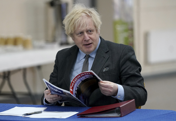 Boris Johnson indagato per presunte vacanze gratis ai Caraibi Boris Johnson indagato per presunte vacanze gratis ai Caraibi