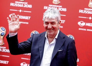 Paolo Rossi, svelato l’ultimo desiderio. “Ogni compleanno delle figlie…”