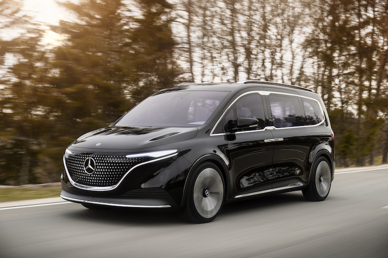 Mercedes svela il Concept EQT