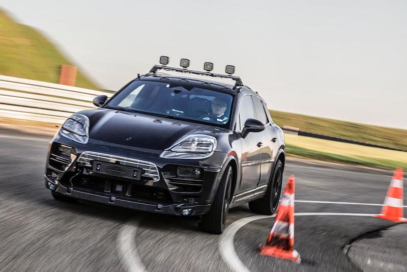 Porsche Macan elettrica, arrivo previsto nel 2023