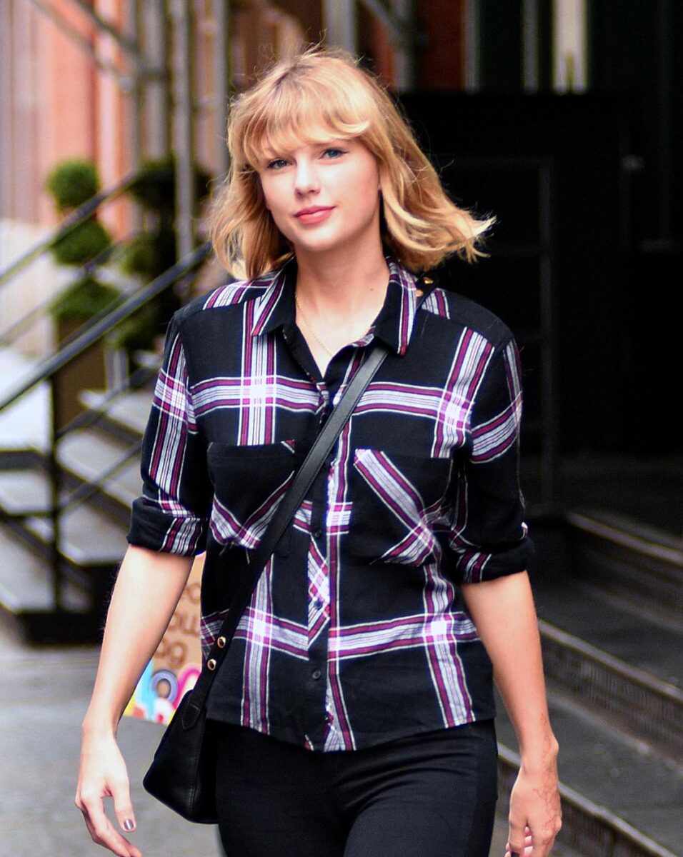Brit Awards: a Taylor Swift il Global Icon Award, è la prima donna a riceverlo Brit Awards: a Taylor Swift il Global Icon Award, è la prima donna a riceverlo