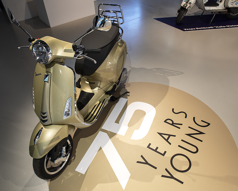 Al Museo Piaggio, va in scena “Vespizzatevi 75 anni di successi e ripartenze”. Al Museo Piaggio, va in scena “Vespizzatevi 75 anni di successi e ripartenze”.