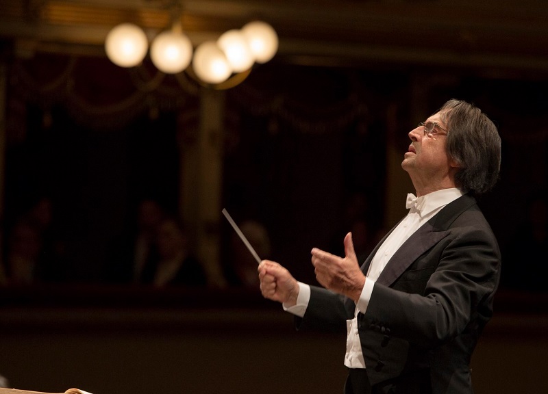 Scala, trionfo per Muti. Meyer: “Gli ho proposto di tornare” Scala, trionfo per Muti. Meyer: “Gli ho proposto di tornare”