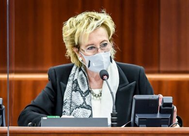 Moratti: vaccinazioni ok fino a maggio, ma c’è problema delle vacanze