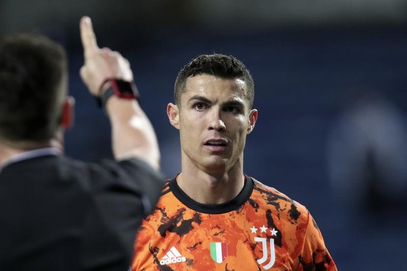Cristiano Ronaldo dalla Juve allo Sporting Lisbona: lo dice anche sua mamma Cristiano Ronaldo dalla Juve allo Sporting Lisbona: lo dice anche sua mamma