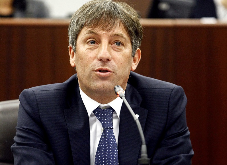 Vaccini agli insegnanti, Fabrizio Sala: “Acceleriamo per ridurre i rischi” Vaccini agli insegnanti, Fabrizio Sala: “Acceleriamo per ridurre i rischi”
