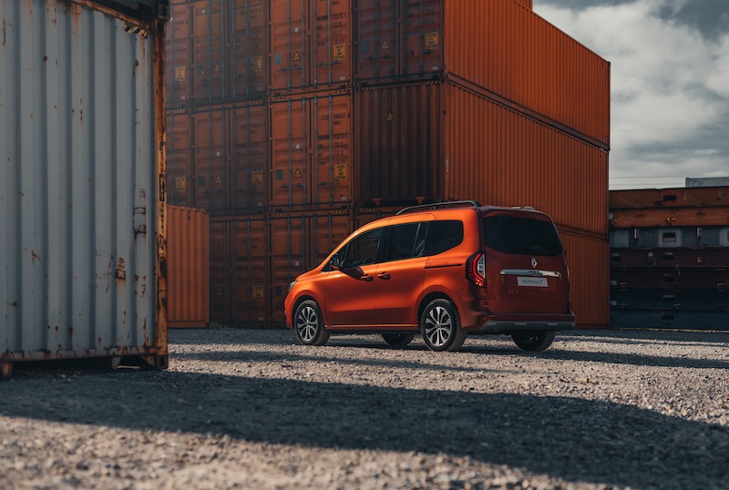 Renault rinnova la sua gamma di veicoli commerciali