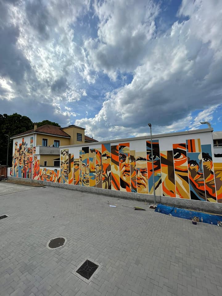 Orticanoodles: completato il grande murale al Martinitt. FOTO Orticanoodles: completato il grande murale al Martinitt. FOTO