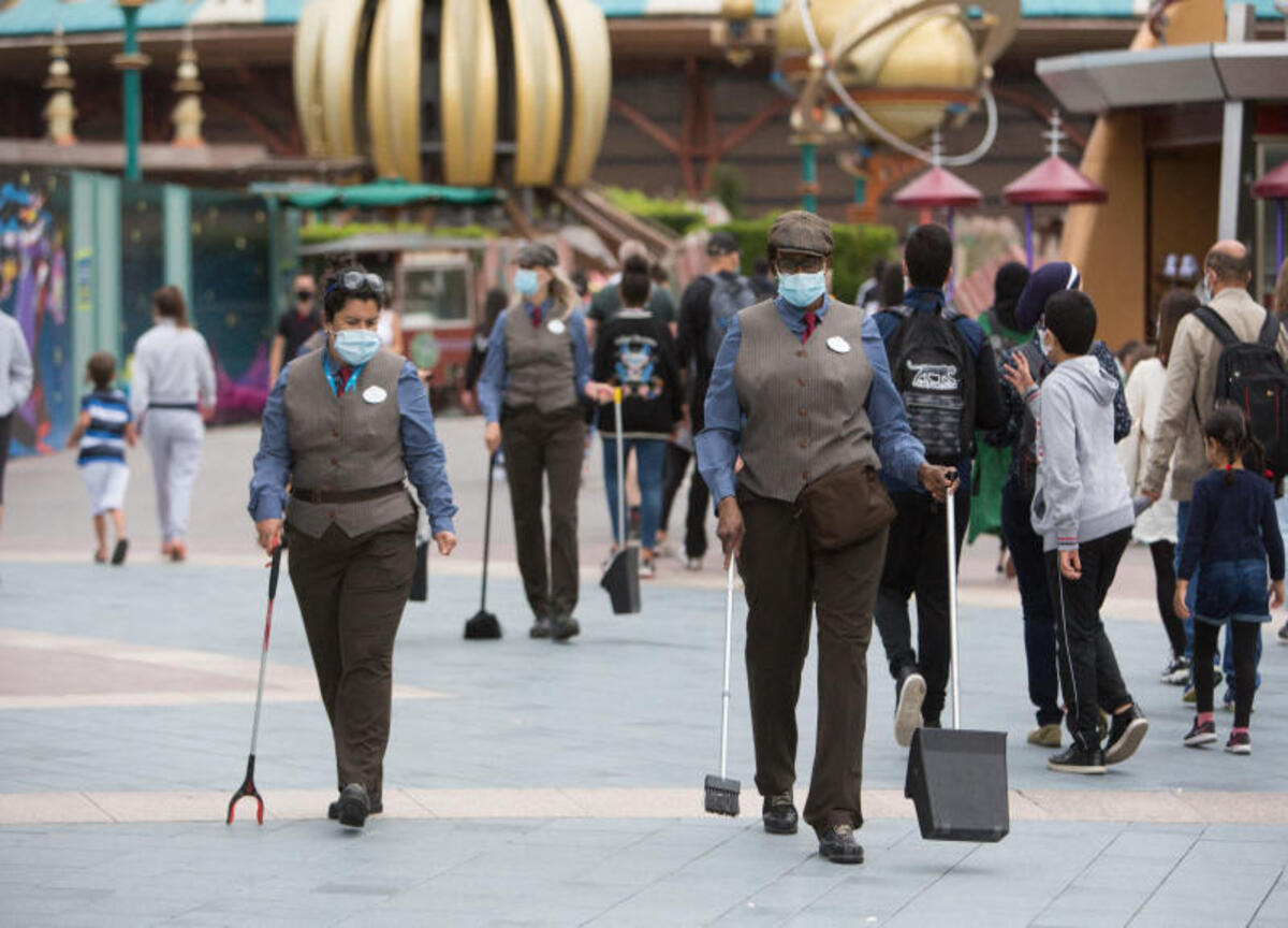 Disneyland Paris, il parco riapre in sicurezza il 17 giugno