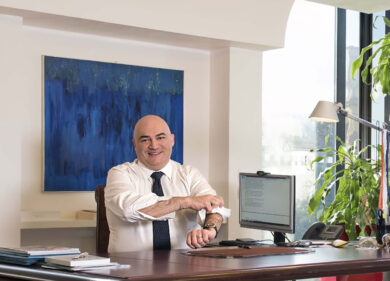 Cnpr, no alle spedizioni di cartelle esattoriali sotto l’ombrellone al mare