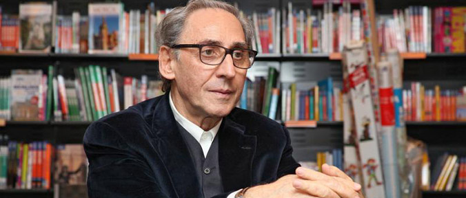 Franco Battiato, social in lutto: “Addio maestro, la tua cura era poesia” Franco Battiato, social in lutto: “Addio maestro, la tua cura era poesia”