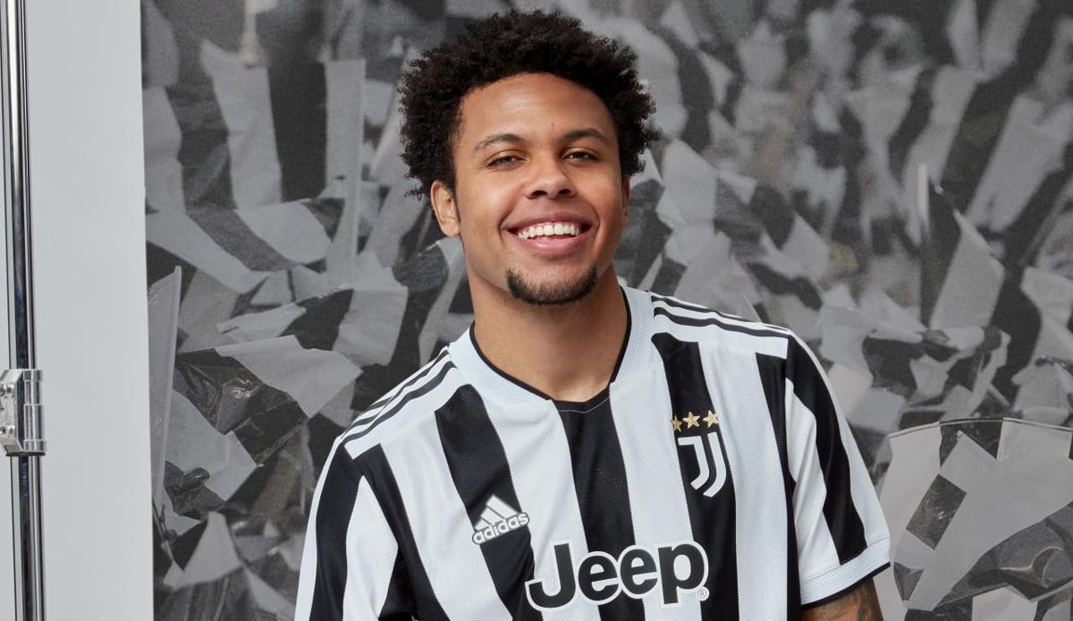 Juventus, nuova maglia 2021: indizio di mercato su Ronaldo e Dybala Juventus, nuova maglia 2021: indizio di mercato su Ronaldo e Dybala