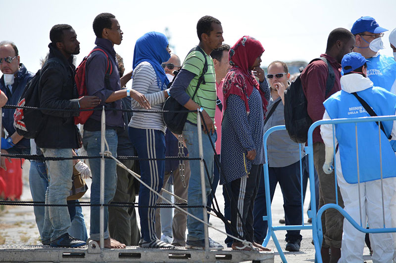 Migranti, “Milioni di persone in Europa”. Andreotti e la profezia su TikTok Migranti, “Milioni di persone in Europa”. Andreotti e la profezia su TikTok