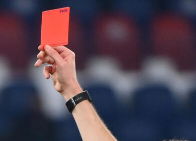 Calcio, la FIGC apre un’indagine sui rimborsi spese degli arbitri