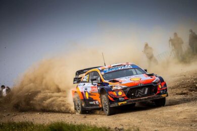 WRC, Rally di Portogallo, Tänak comanda dopo 8 PS