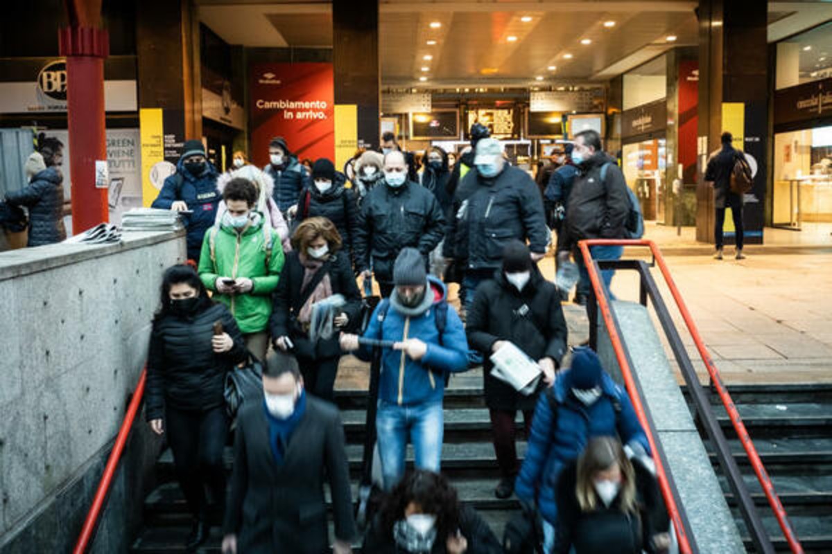 Covid, la positività scende all’1,9%. I decessi sono 218 Covid, la positività scende all’1,9%. I decessi sono 218
