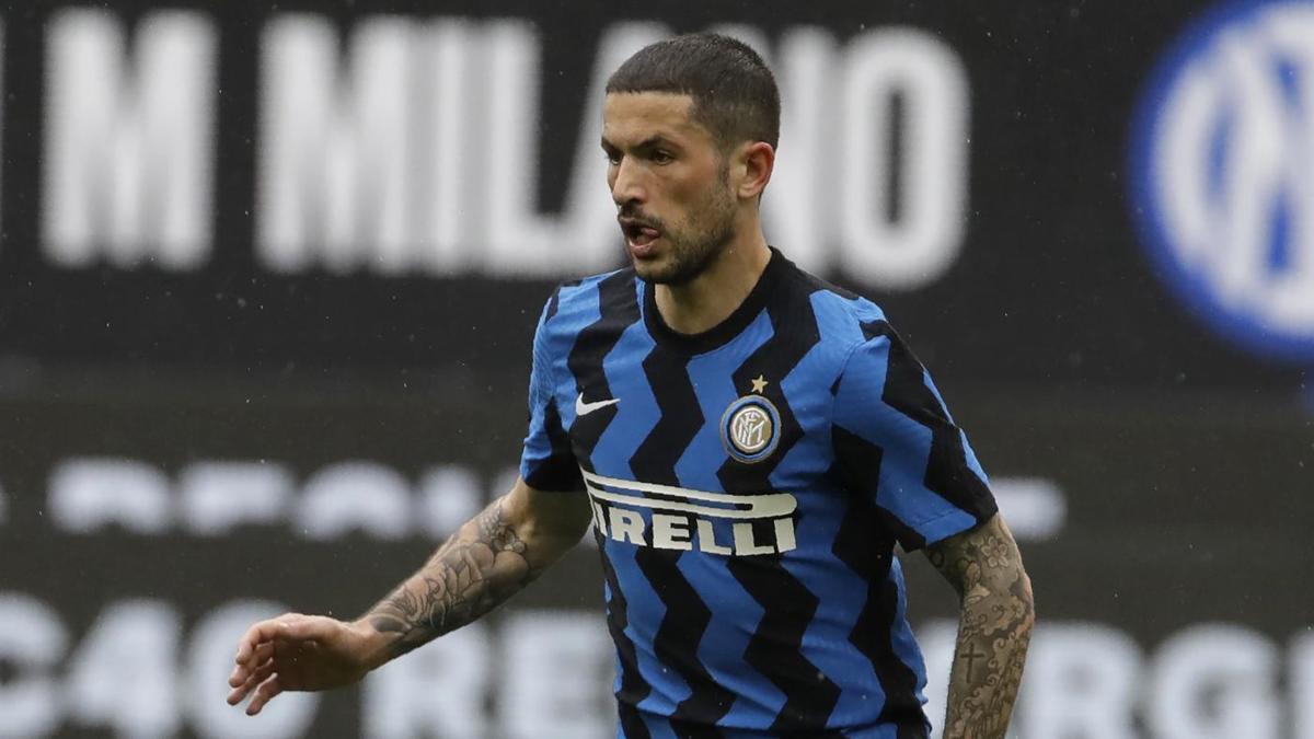 Infortunio e voci di mercato: c’è ansia per Stefano Sensi Infortunio e voci di mercato: c’è ansia per Stefano Sensi