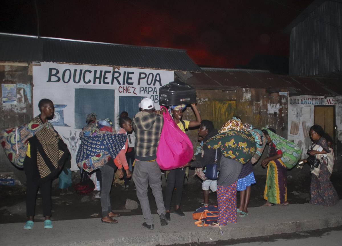 Congo, erutta il vulcano Nyiragongo: abitanti in fuga da Goma. VIDEO Congo, erutta il vulcano Nyiragongo: abitanti in fuga da Goma. VIDEO