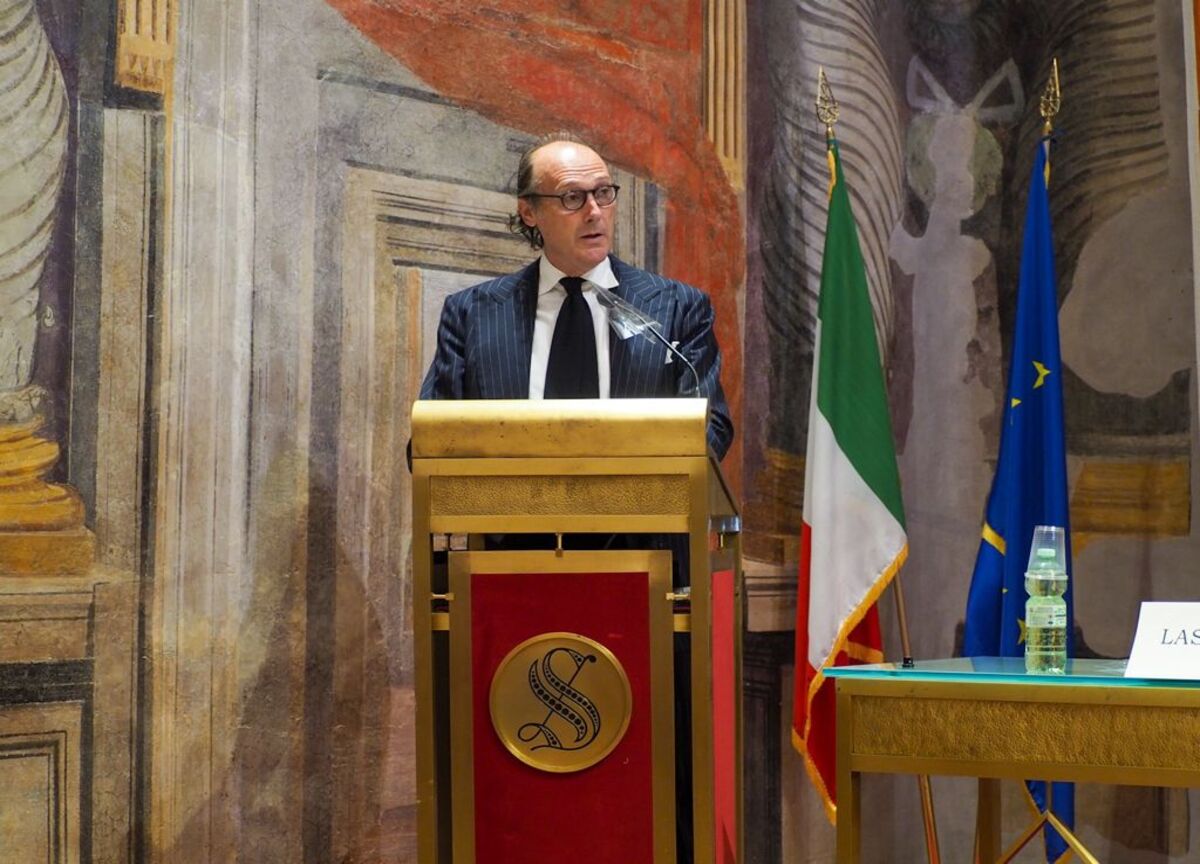 Ascolti Tv: “La corsa al nuovo oro televisivo trasforma mercato e abitudini” Ascolti Tv: “La corsa al nuovo oro televisivo trasforma mercato e abitudini”