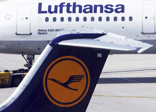 Dopo Ryanair Minsk blocca Lufthansa: “Minaccia terroristica”. Ira dell’Ue Dopo Ryanair Minsk blocca Lufthansa: “Minaccia terroristica”. Ira dell’Ue