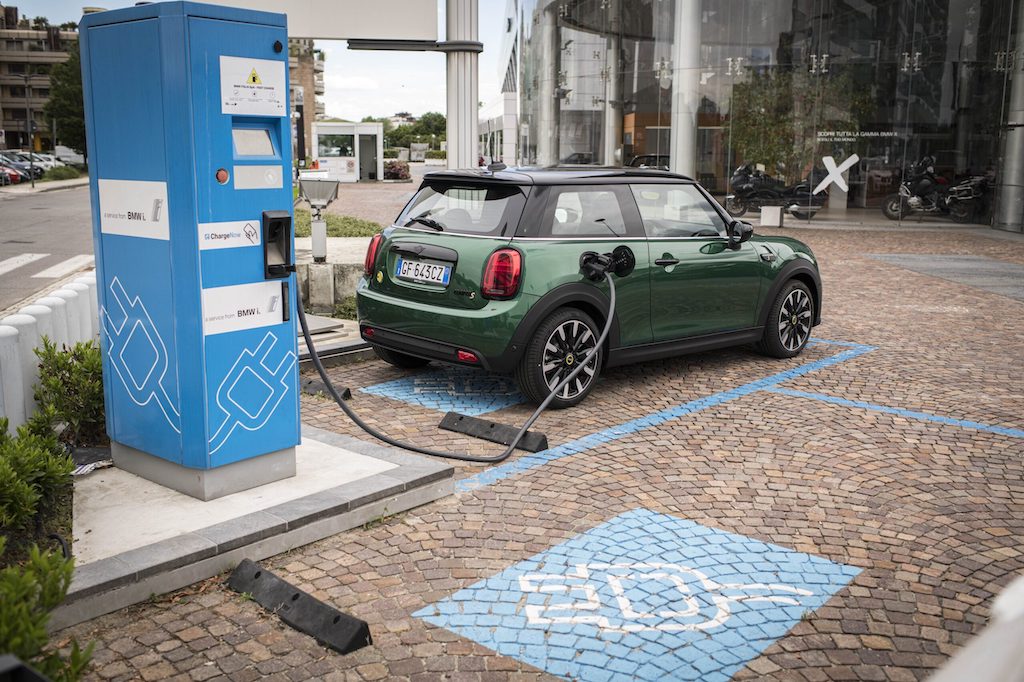 Restyling all’insegna della personalizzazione per nuova Mini Restyling all’insegna della personalizzazione per nuova Mini