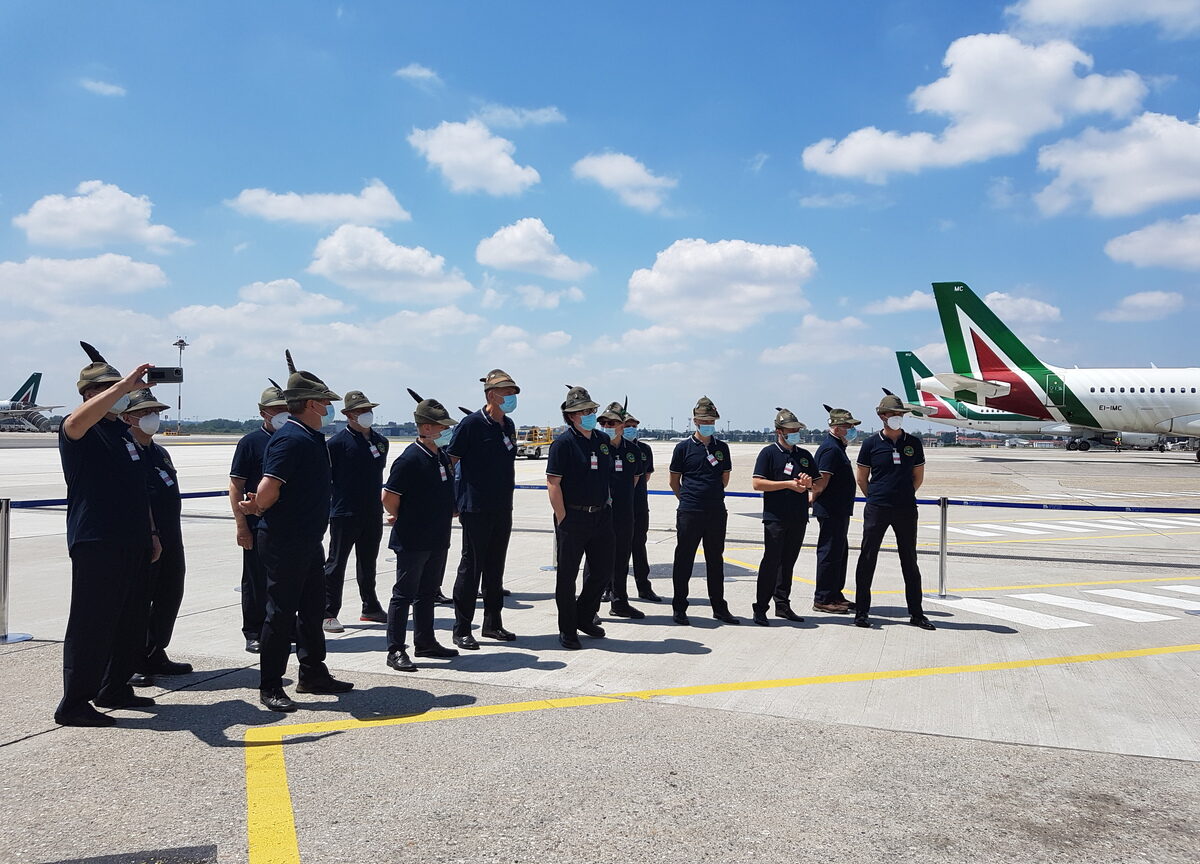 Galleria foto 'SEA, consegnato il Fabbricato di Linate all’Associazione Nazionale Alpini' - foto 3