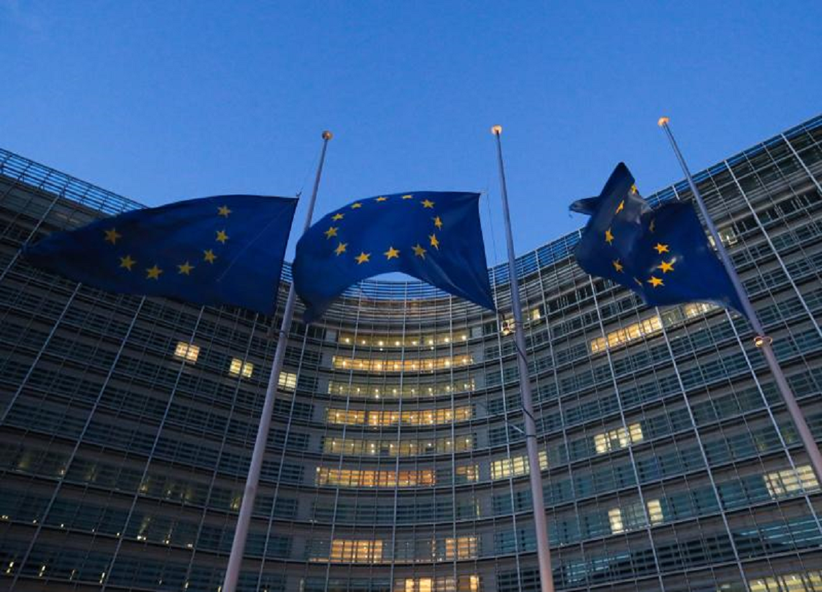 L’Ue dimezzerà le sedi a Bruxelles: smartworking anche nel dopo pandemia L’Ue dimezzerà le sedi a Bruxelles: smartworking anche nel dopo pandemia