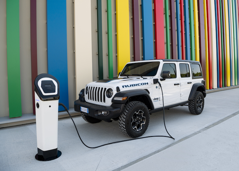 Nuova Jeep® Wrangler 4xe plug-in hybrid Nuova Jeep® Wrangler 4xe plug-in hybrid