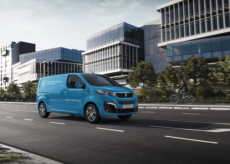 Peugeot presenta il nuovo e-Expert Hydrogen Peugeot presenta il nuovo e-Expert Hydrogen