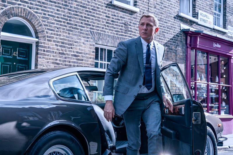 James Bond, il 3°romanzo di Horowitz “inizierà con la morte di un personaggio” James Bond, il 3°romanzo di Horowitz “inizierà con la morte di un personaggio”