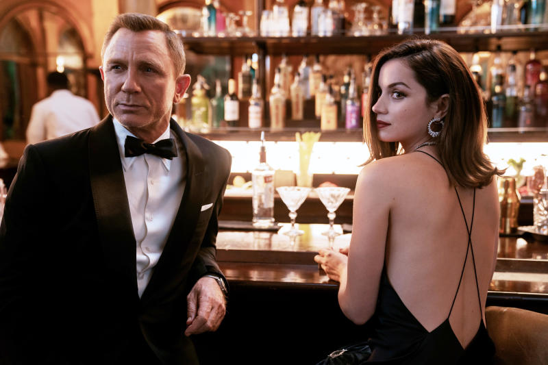 James Bond, il 3°romanzo di Horowitz “inizierà con la morte di un personaggio” James Bond, il 3°romanzo di Horowitz “inizierà con la morte di un personaggio”