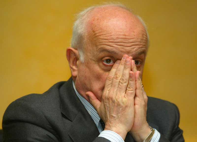 Trattativa Stato-mafia, i legali di Mori: “Report interferisce col processo” Trattativa Stato-mafia, i legali di Mori: “Report interferisce col processo”