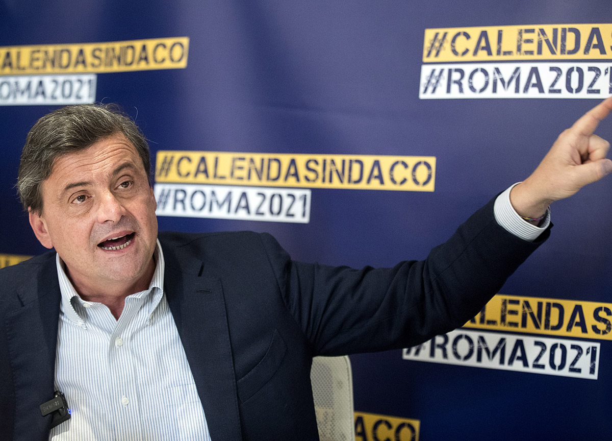 Elezioni Roma, il feeling Calenda-Crosetto. Tentazione per il centrodestra Elezioni Roma, il feeling Calenda-Crosetto. Tentazione per il centrodestra