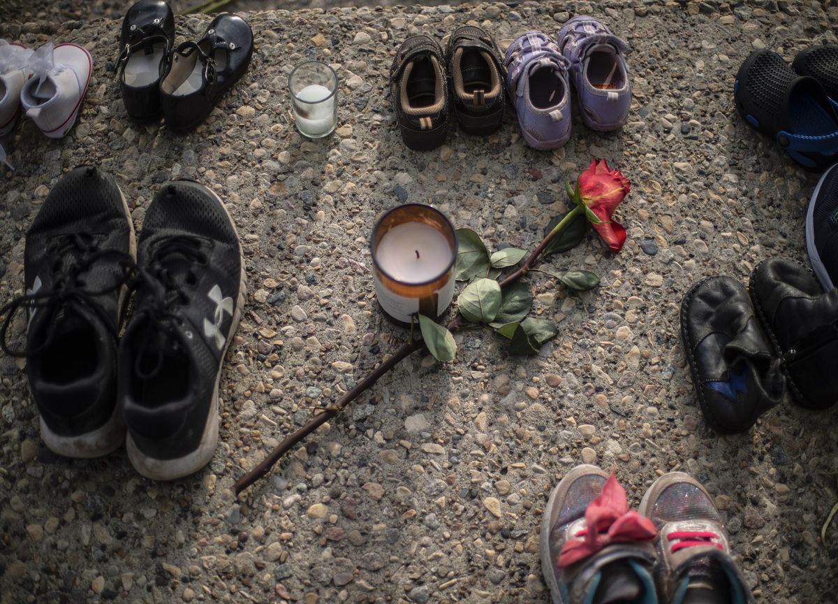 Canada, Orrore vicino a una scuola cattolica: trovati i resti di 215 bambini