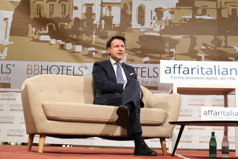 M5s, il Garante dà ragione a Conte: Rousseau consegni i dati degli iscritti M5s, il Garante dà ragione a Conte: Rousseau consegni i dati degli iscritti