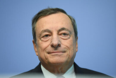 Draghi a Bologna: “Covid disastro ma con decreto semplificazioni ripartiamo”