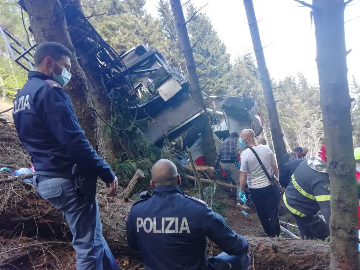 Strage Stresa, “Ma quella non è la mia scrittura”. Mistero registro controlli
