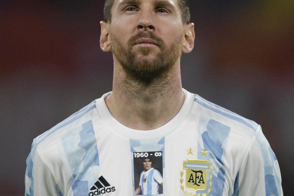 Argentina, il ricordo di Maradona non porta bene: soltanto pari con il Cile Argentina, il ricordo di Maradona non porta bene: soltanto pari con il Cile