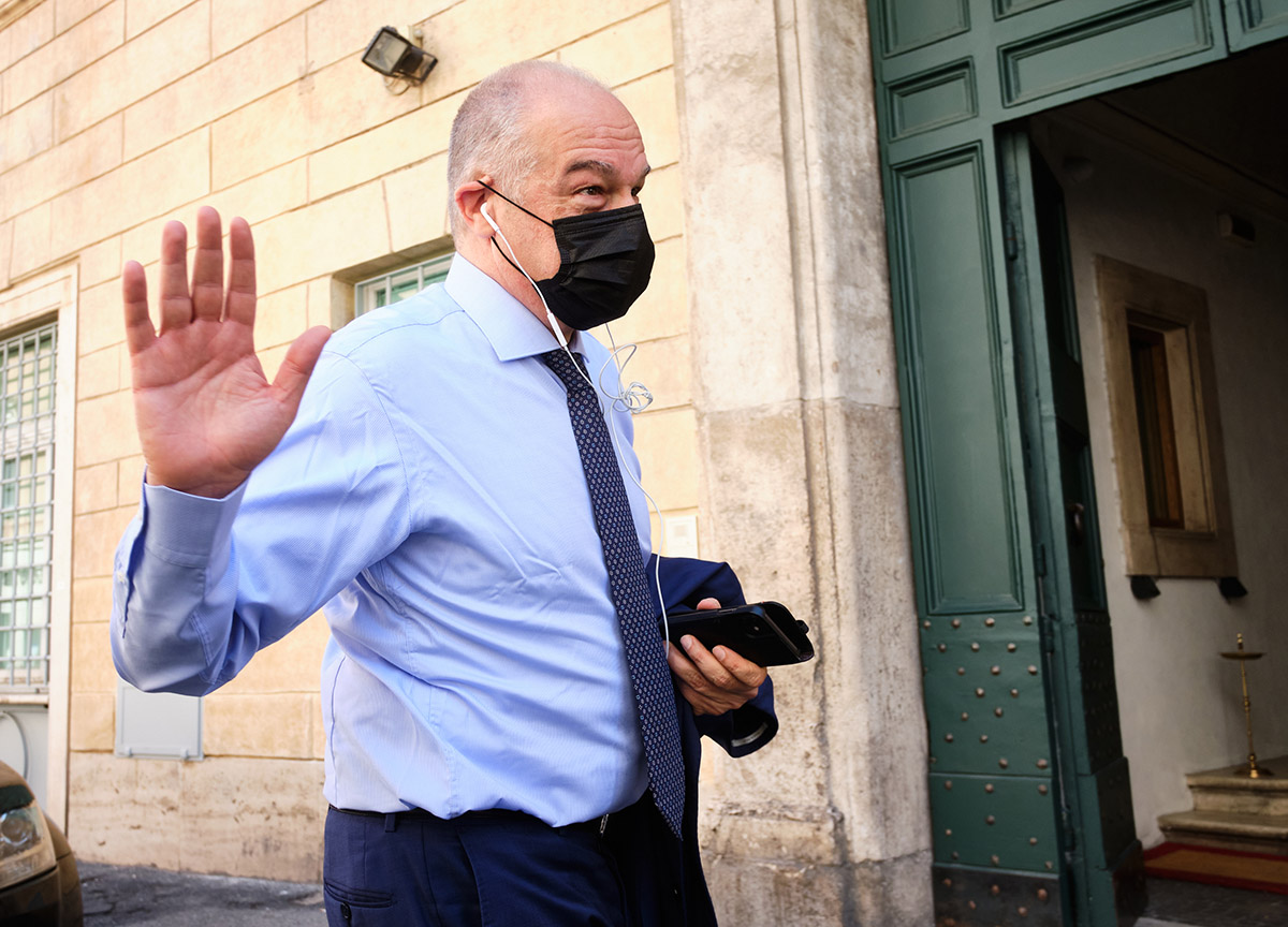 Roma, Michetti candidato del Centrodestra. Ok da Salvini, incontro con Tajani Roma, Michetti candidato del Centrodestra. Ok da Salvini, incontro con Tajani