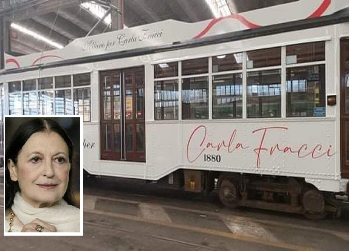Milano, lo speciale tram bianco in memoria di Carla Fracci Milano, lo speciale tram bianco in memoria di Carla Fracci