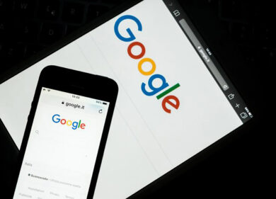 Francia, multa a Google di 220 mln per abuso di posizione dominante