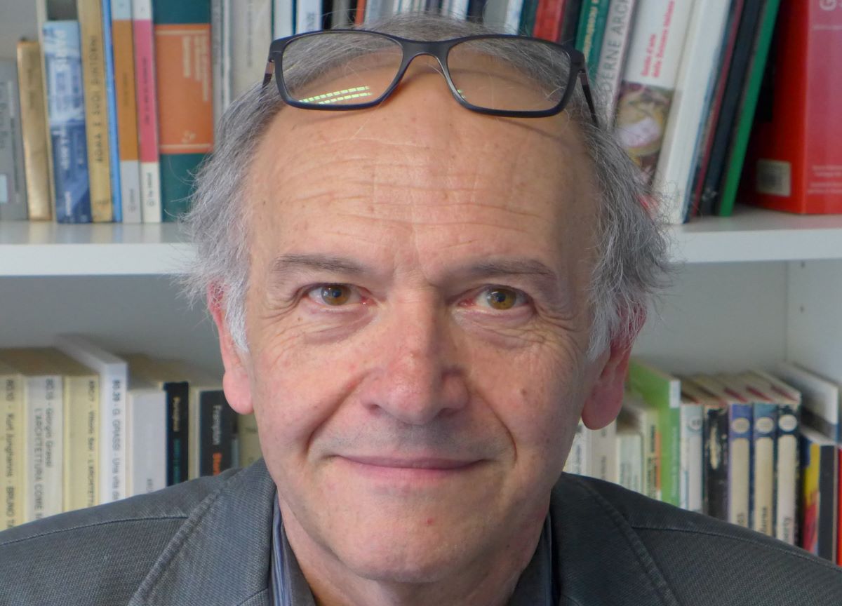 Dario Galimberti: “Le mie storie dai ricordi del passato della mia città” Dario Galimberti: “Le mie storie dai ricordi del passato della mia città”