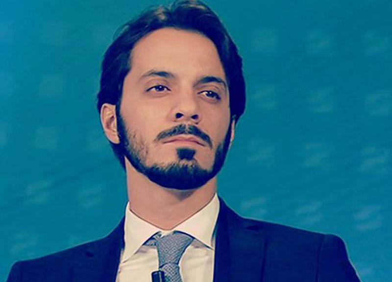 Sofo entra in FDI, Meloni: “Coordinerà la consulta per il Mediterraneo” Sofo entra in FDI, Meloni: “Coordinerà la consulta per il Mediterraneo”