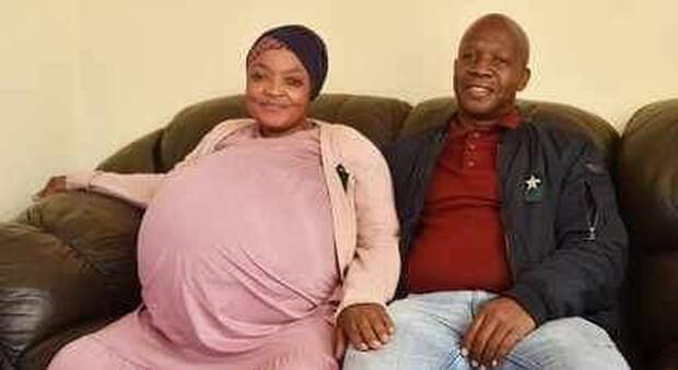Parto record in Sudafrica di 10 gemelli: “Nessun trattamento per la fertilità” Parto record in Sudafrica di 10 gemelli: “Nessun trattamento per la fertilità”