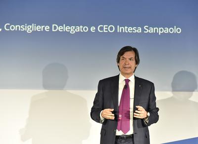 Carlo Messina Consigliere Delegato e CEO di Intesa Sanpaolo (002) Carlo Messina Consigliere Delegato e CEO di Intesa Sanpaolo (002)