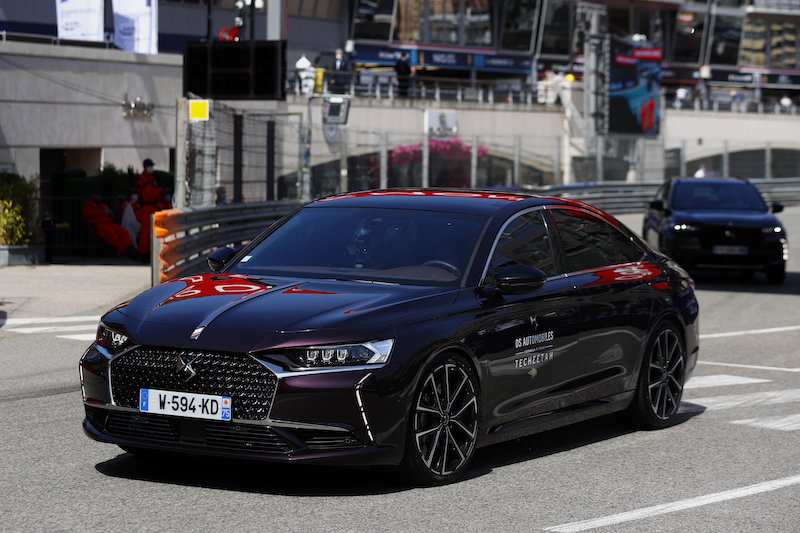 Tutta la gamma DS Automobiles propone una variante con motore elettrico Tutta la gamma DS Automobiles propone una variante con motore elettrico