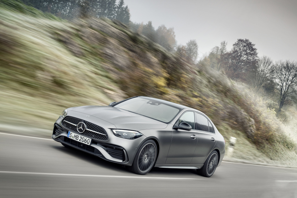 Nuova Mercedes Classe C sposta l’asticella sempre più in alto Nuova Mercedes Classe C sposta l’asticella sempre più in alto