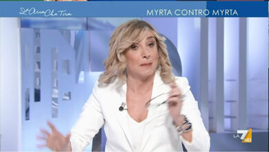 Myrta Merlino: faccia a faccia con la sua (bravissima) imitatrice