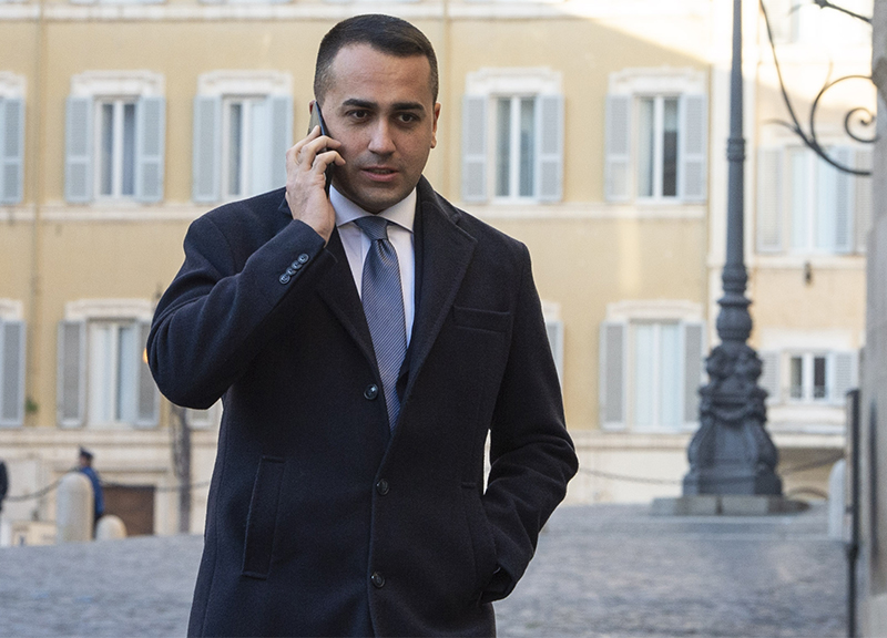 Il Di Maio socialista non esiste più: “Il nuovo M5s tutela le imprese” Il Di Maio socialista non esiste più: “Il nuovo M5s tutela le imprese”